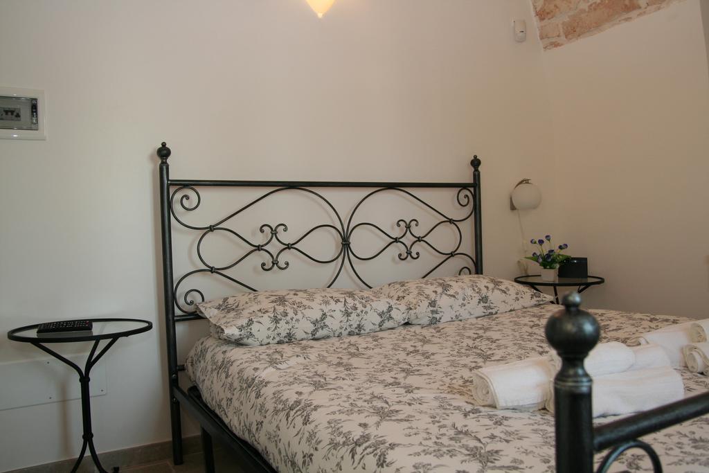 La Dimora Gigante Bed & Breakfast Castellana Grotte Bilik gambar