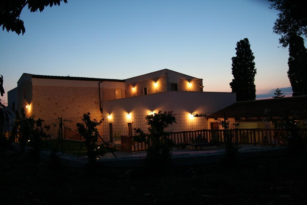 La Dimora Gigante Bed & Breakfast Castellana Grotte Luaran gambar